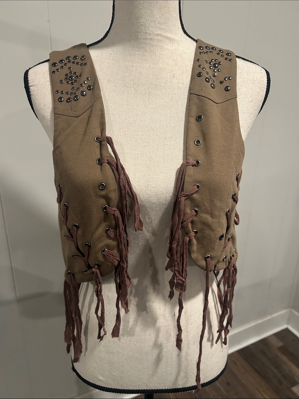 Studded Brown Sleeve Accent - Decorative Hem Detail